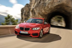 bmw-m235i-start-1.jpg