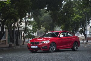 BMW-M235i-Wallpaper-Suedafrika-2er-Coupe-F22-Melbourne-Rot-26.jpg