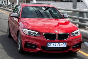 BMW-M235i-Wallpaper-Suedafrika-2er-Coupe-F22-Melbourne-Rot-39.jpg