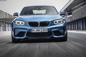2016-BMW-M2-F87-05.jpg