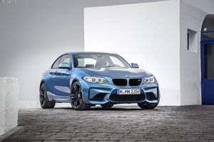 2016-BMW-M2-F87-17.jpg