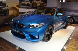 BMW-M2-Long-Beach-Blue-01.jpg