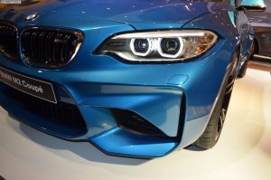 BMW-M2-Long-Beach-Blue-09.jpg